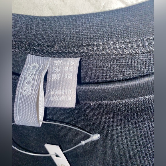 NWT ASOS DESIGN Curve faux leather mix shift dress-size 12 - Picture 3 of 4